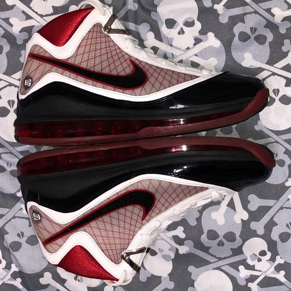 Nike Other - Nike Zoom LeBron 7